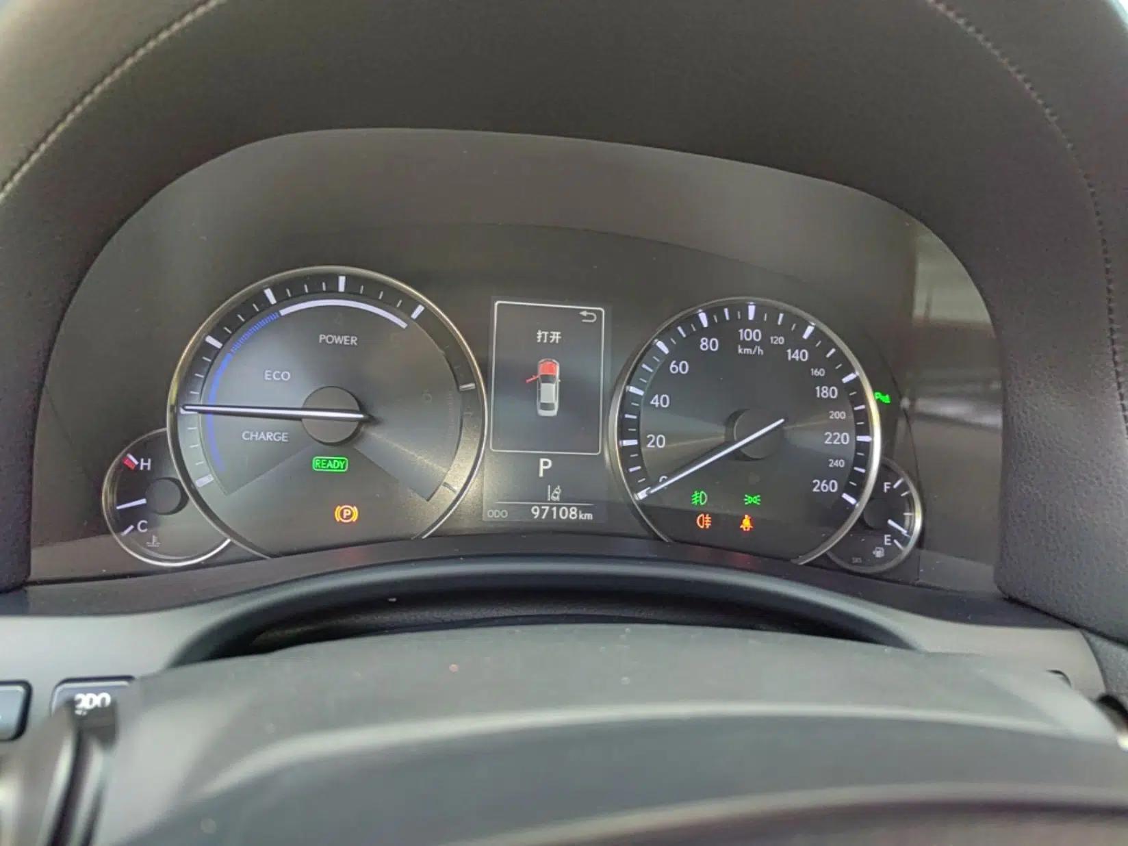 Lexus GS 2016 300h Premier Edition — миниатюра 14