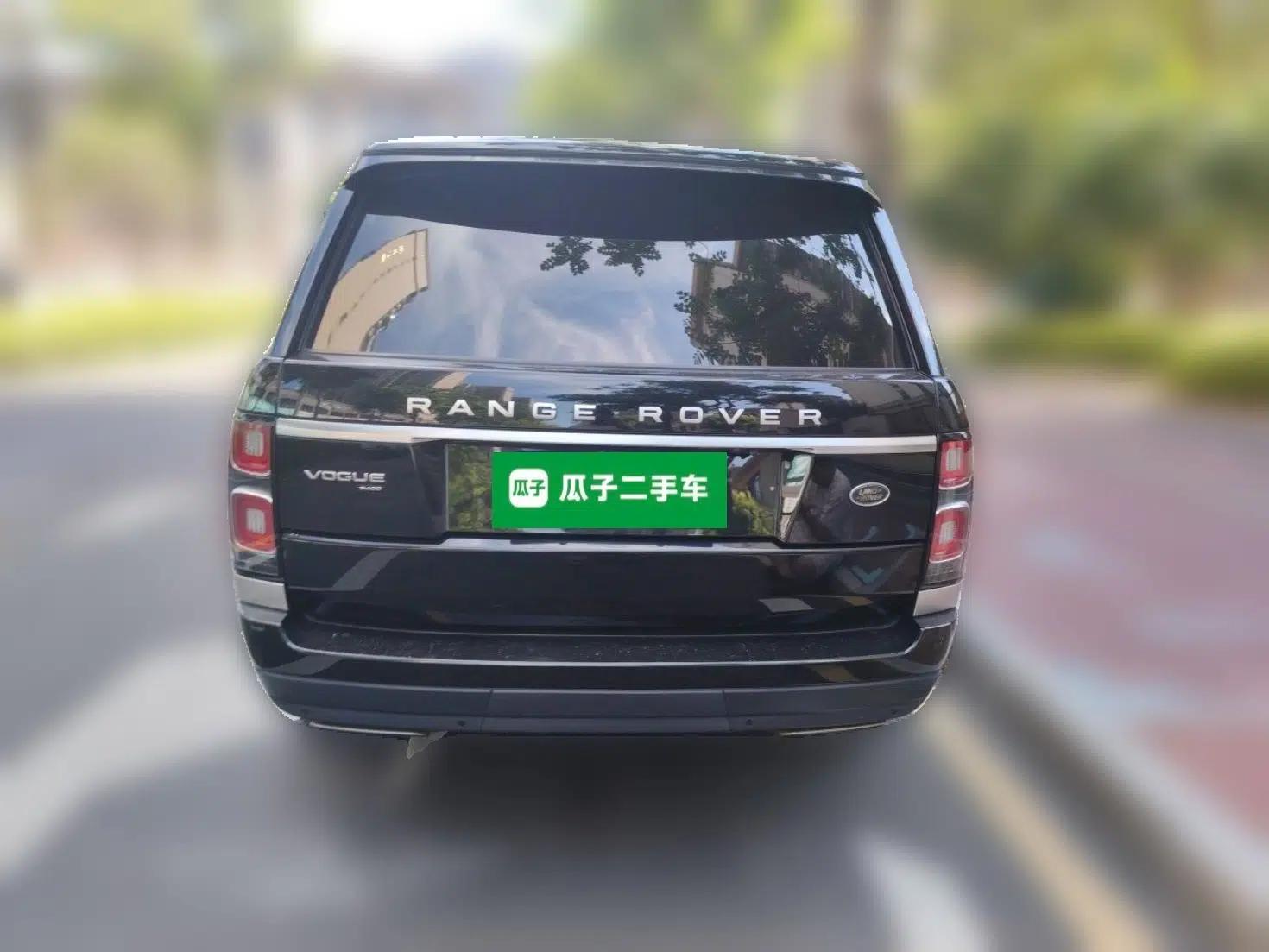 Land Rover Range 2021 3.0 L6 Century Extended Classic Edition — миниатюра 5