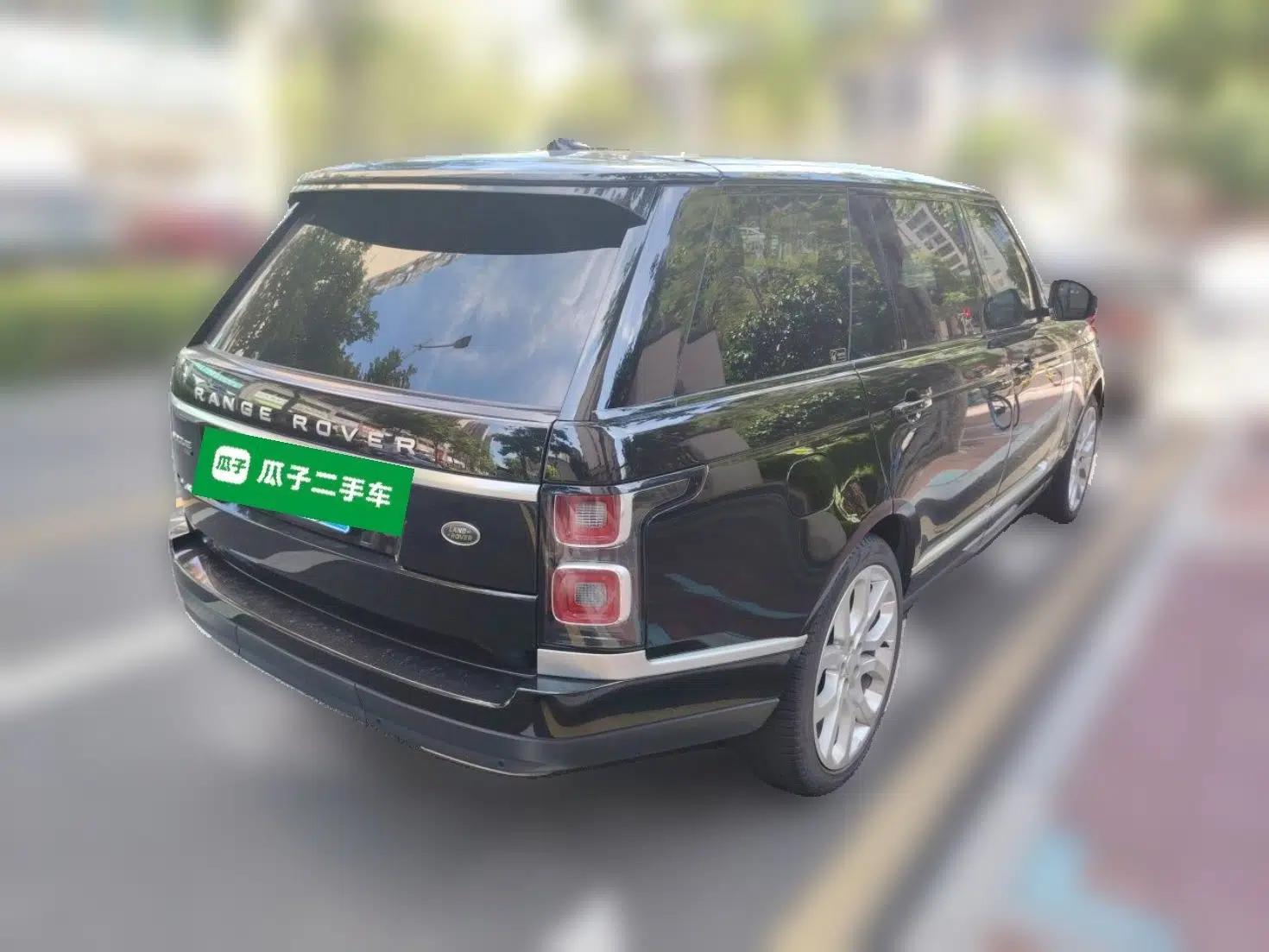 Land Rover Range 2021 3.0 L6 Century Extended Classic Edition — миниатюра 6