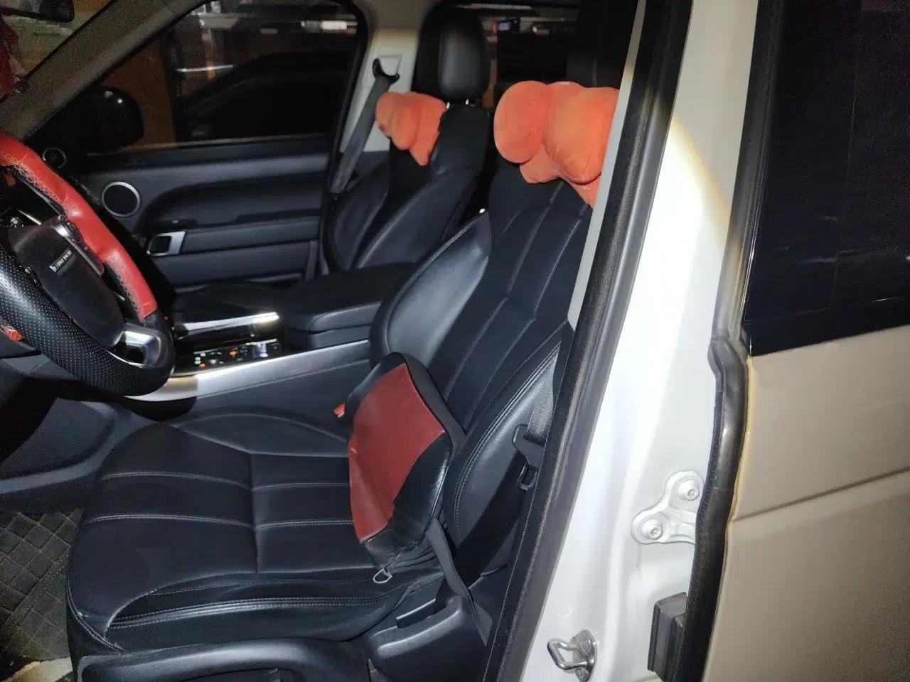 Land Rover Range Sport 3.0T diesel, 5 seats, automatic transmission — миниатюра 15
