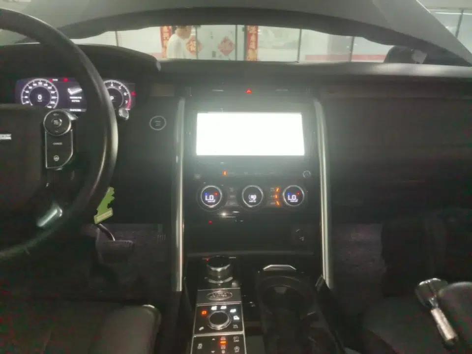 Land Rover Discovery 2018 3.0 SC V6 HSE — миниатюра 15