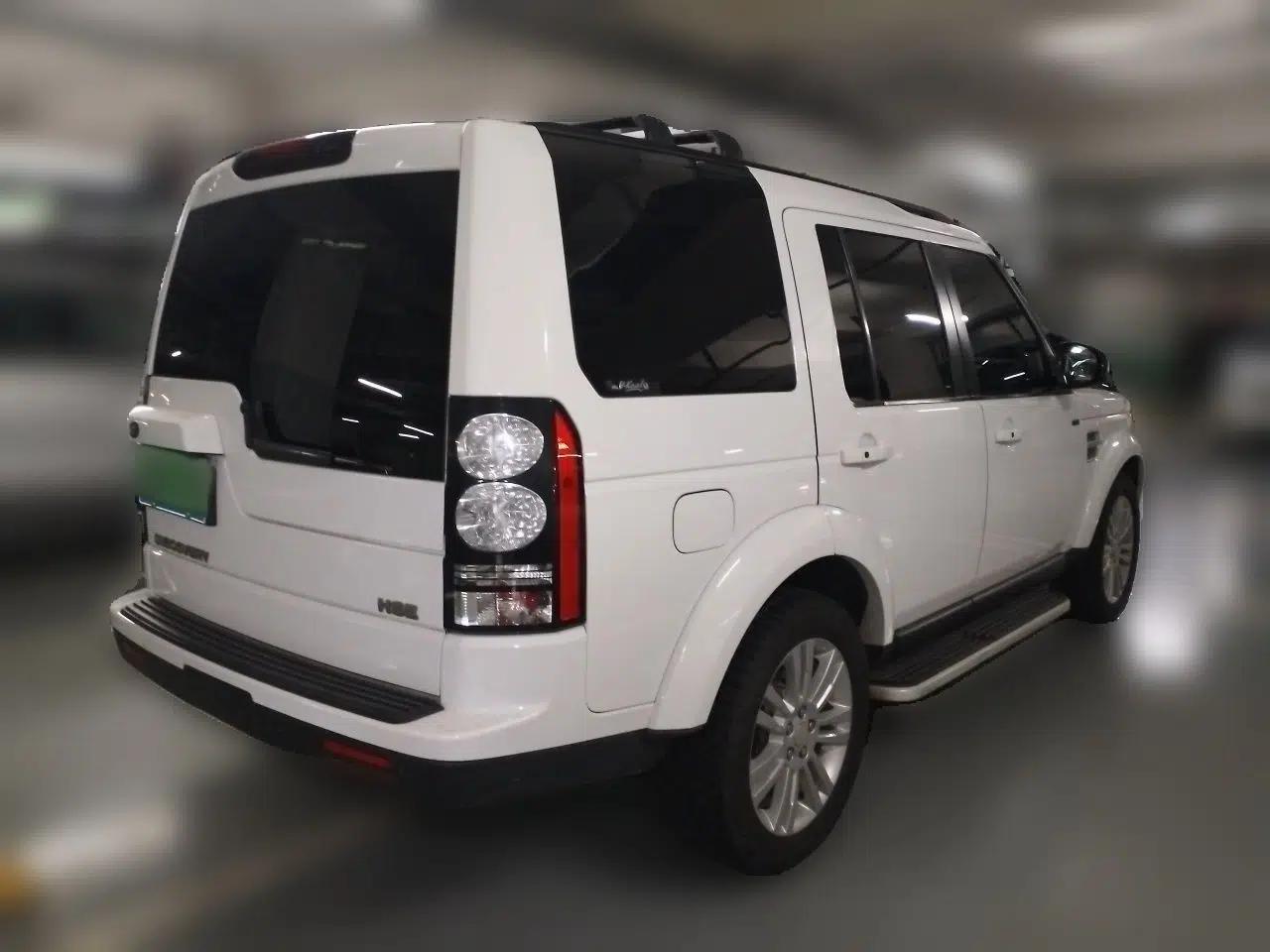 Land Rover Discovery 2014 3.0 SC V6 HSE Luxury — миниатюра 6