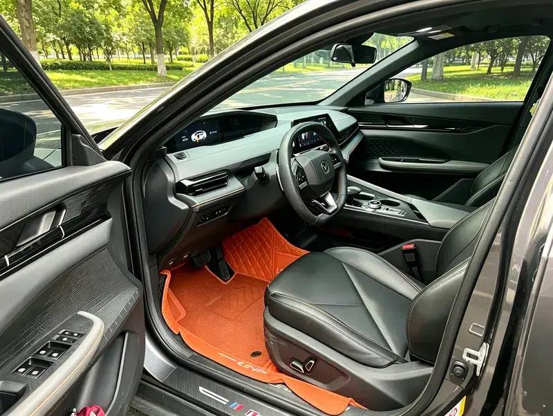 Changan UNI-V 2023 1.5T Premium Edition — миниатюра 8