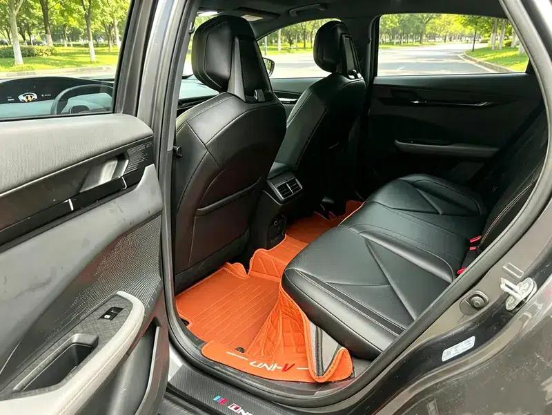 Changan UNI-V 2023 1.5T Premium Edition — миниатюра 9