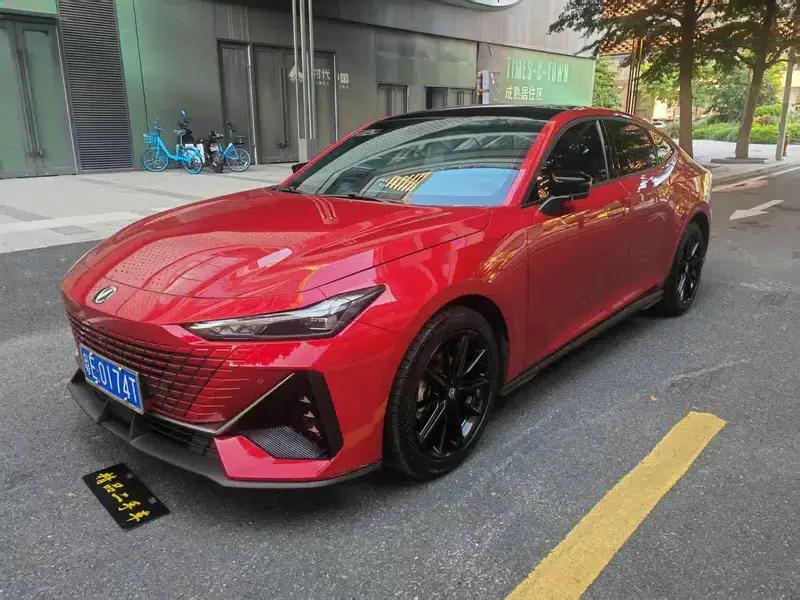 Changan UNI-V 2022 1.5T Smart Navigation Edition — миниатюра 1
