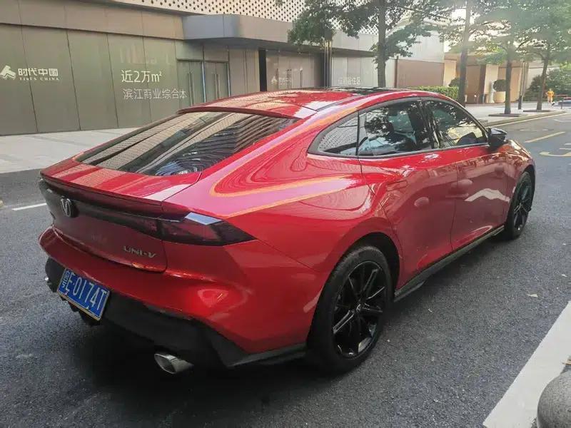 Changan UNI-V 2022 1.5T Smart Navigation Edition — миниатюра 7