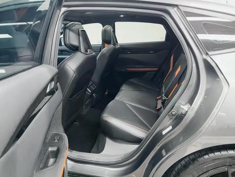 Changan UNI-V 2022 1.5T Sport Edition — миниатюра 18