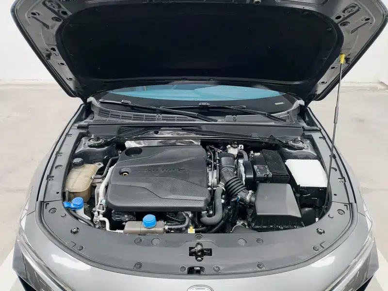 Changan UNI-V 2022 1.5T Sport Edition — миниатюра 10