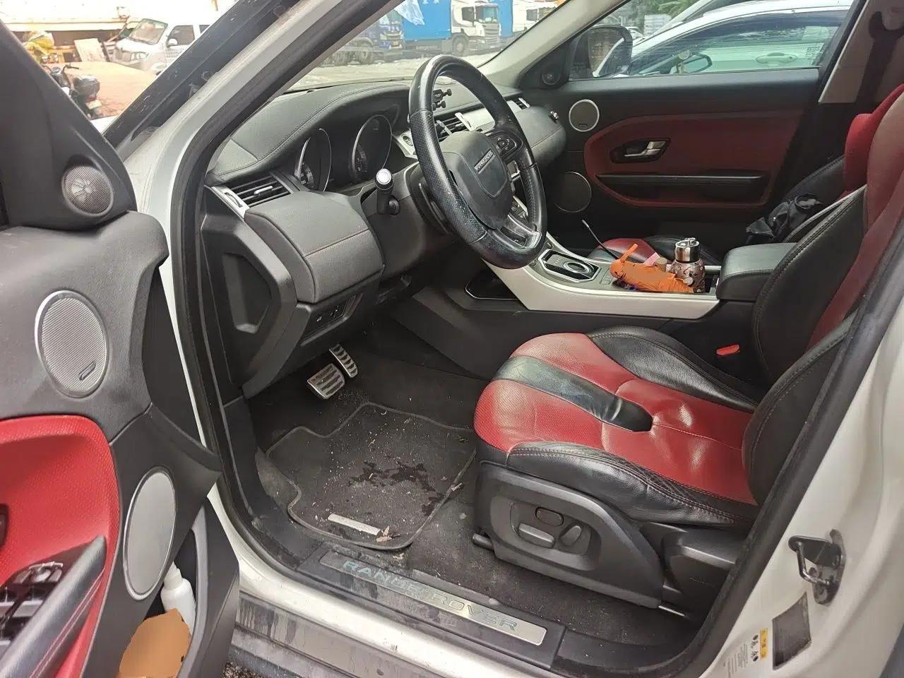Land Rover Range Evoque 2013 2.0T 5-Door Ignite Edition — миниатюра 16