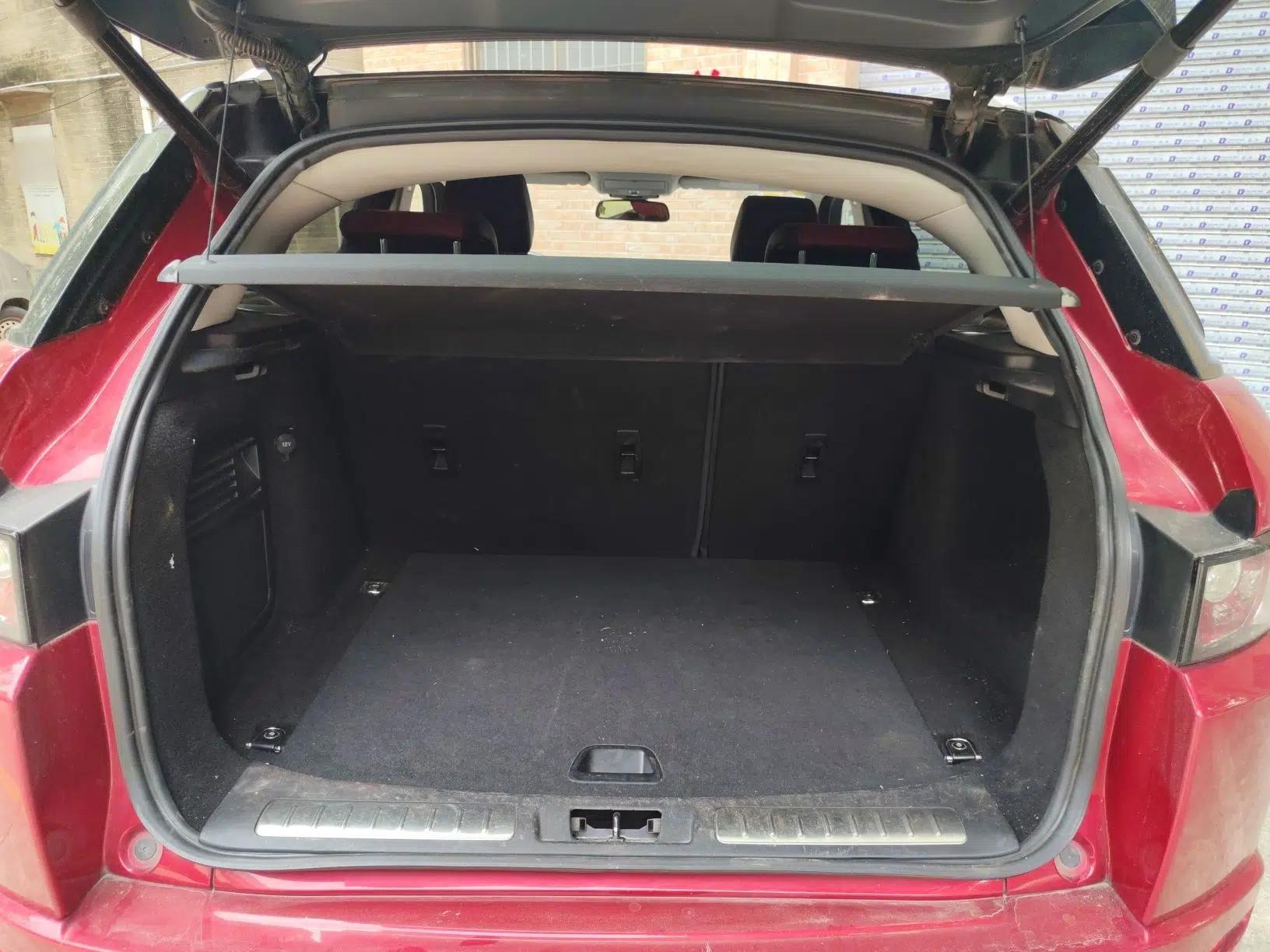 Land Rover Range Evoque 2015 2.0T 5-Door Ignite Edition — миниатюра 23