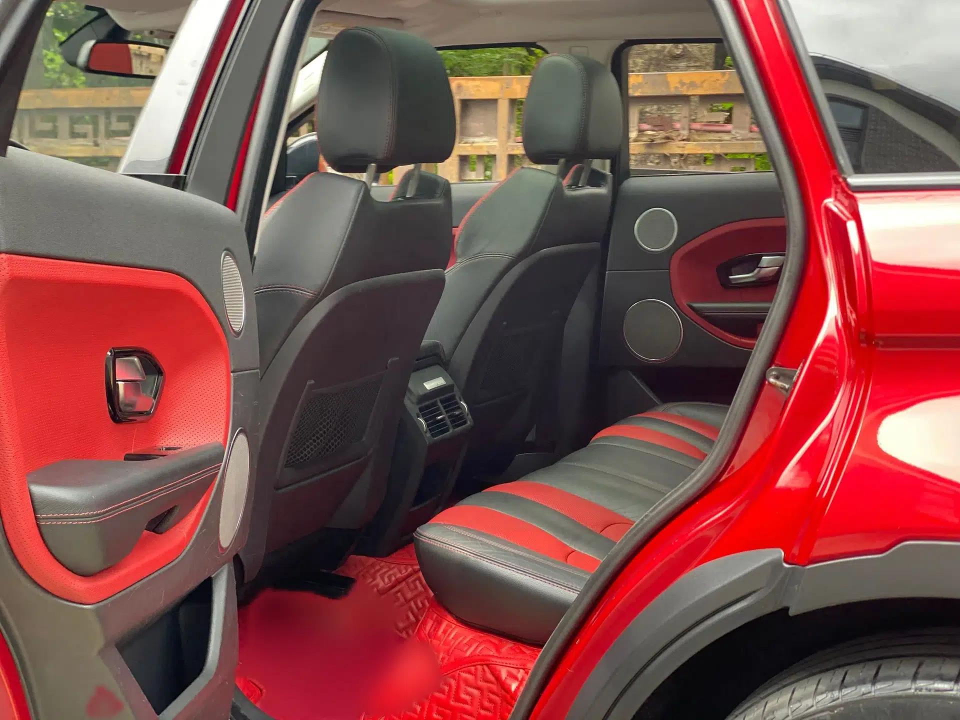 Land Rover Range Evoque 2015 2.0T 5-Door Ignite Edition — миниатюра 28