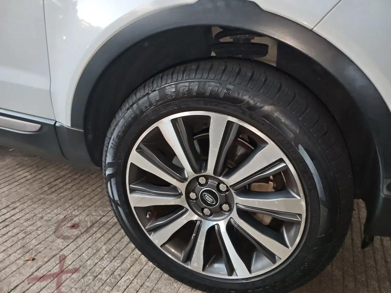 Land Rover Range Evoque 2018 240 PS SE Smart Brilliance Edition — миниатюра 8
