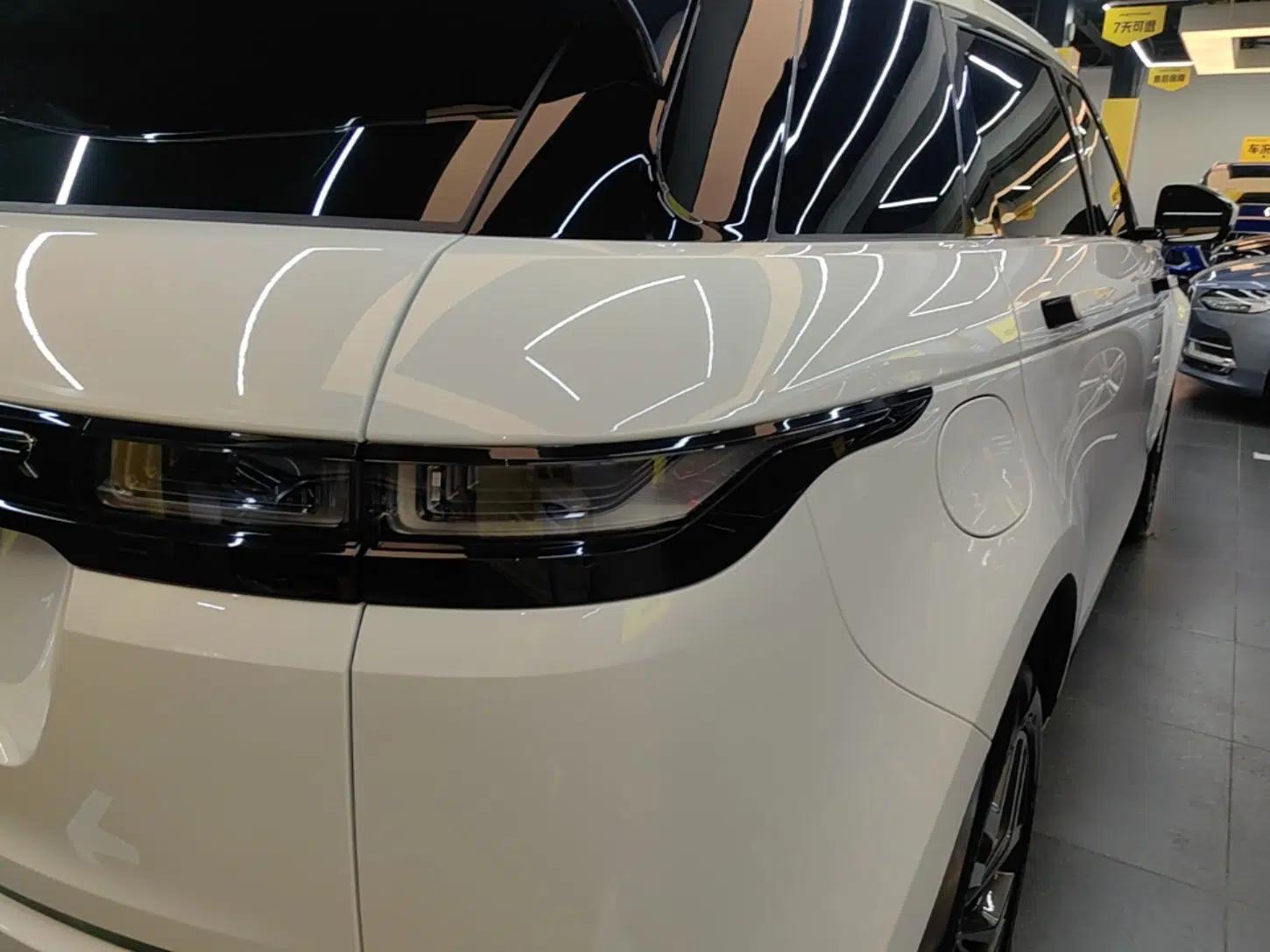 Land Rover Range Evoque 2023 Aurora L 249 PS Luxury Edition — миниатюра 14