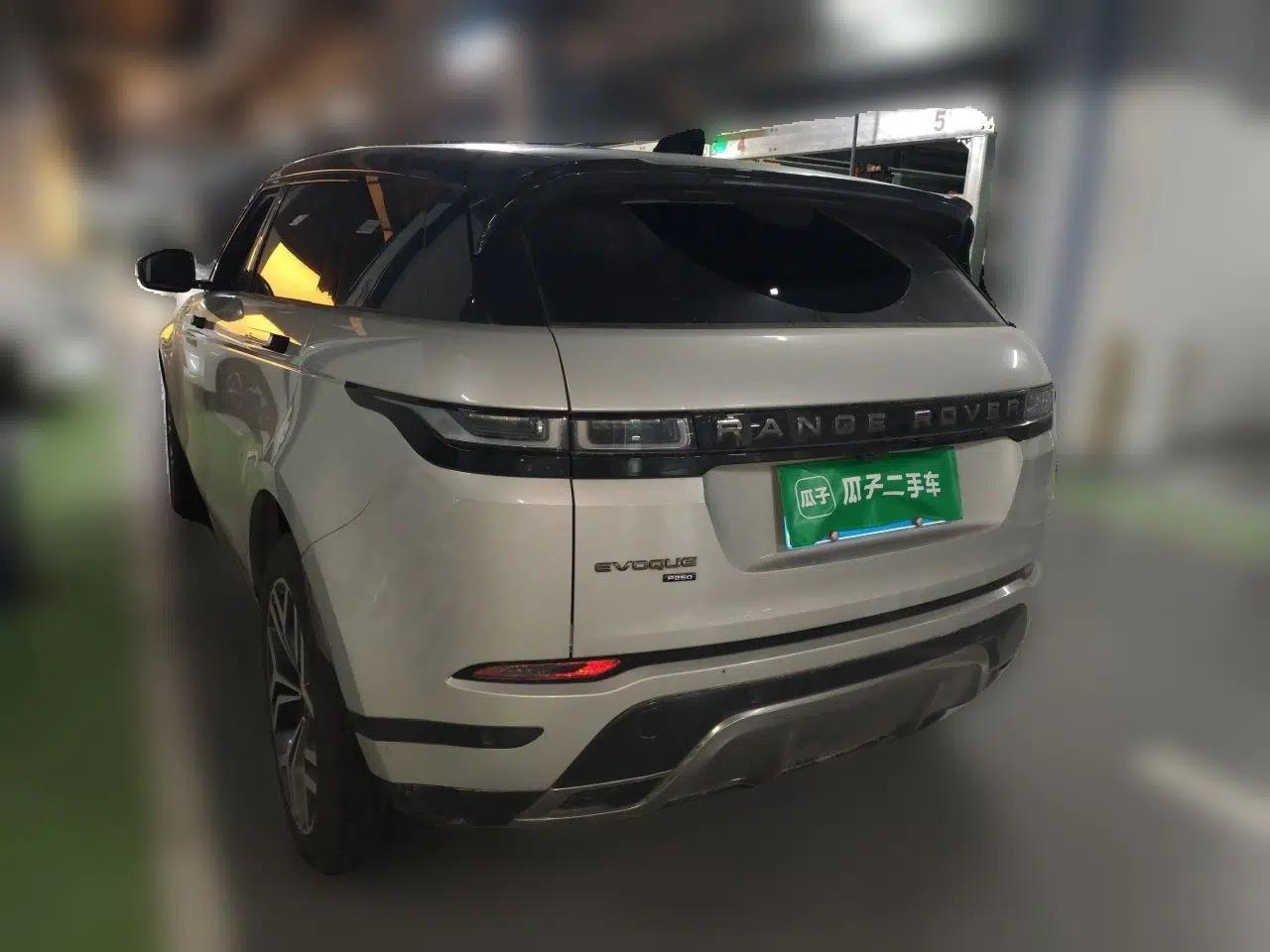 Land Rover Range Evoque 2023 Aurora L 249 PS Luxury Edition — миниатюра 4