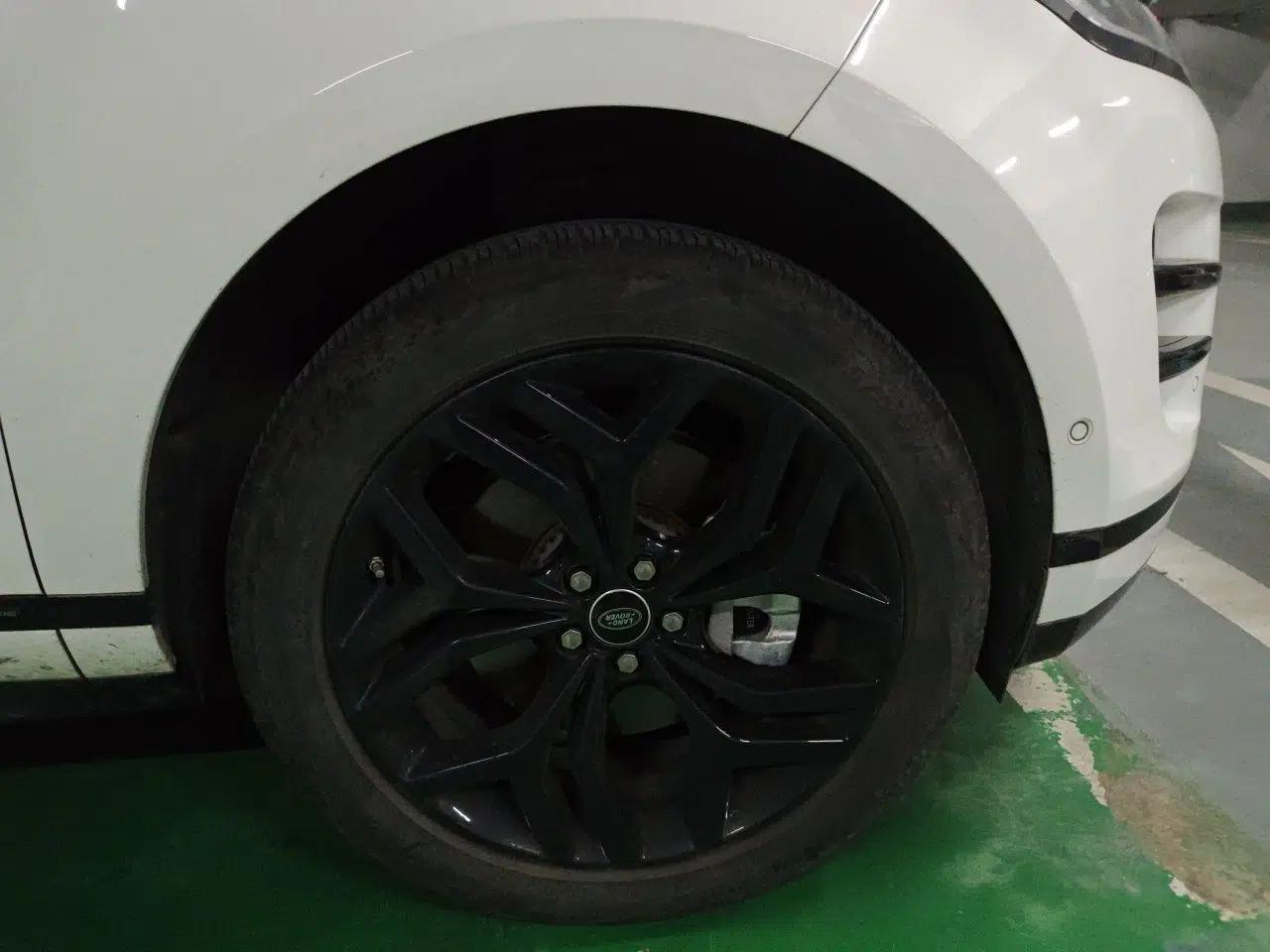 Land Rover Range Evoque 2020 249 PS R-DYNAMIC S Black Edition Sport Version — миниатюра 8