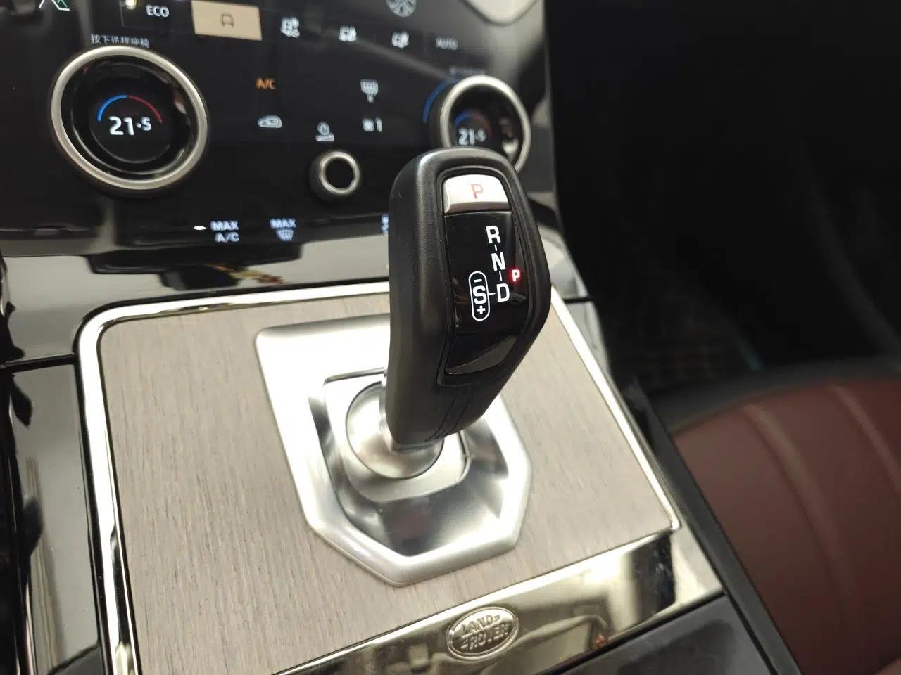 Land Rover Range Evoque 2023 Aurora L 249 PS Luxury Edition — миниатюра 14