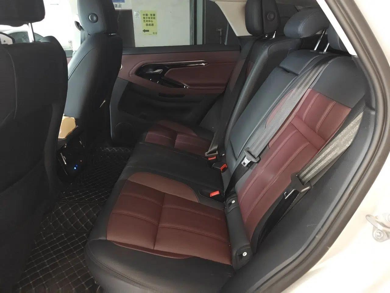 Land Rover Range Evoque 2023 Aurora L 249 PS Luxury Edition — миниатюра 17