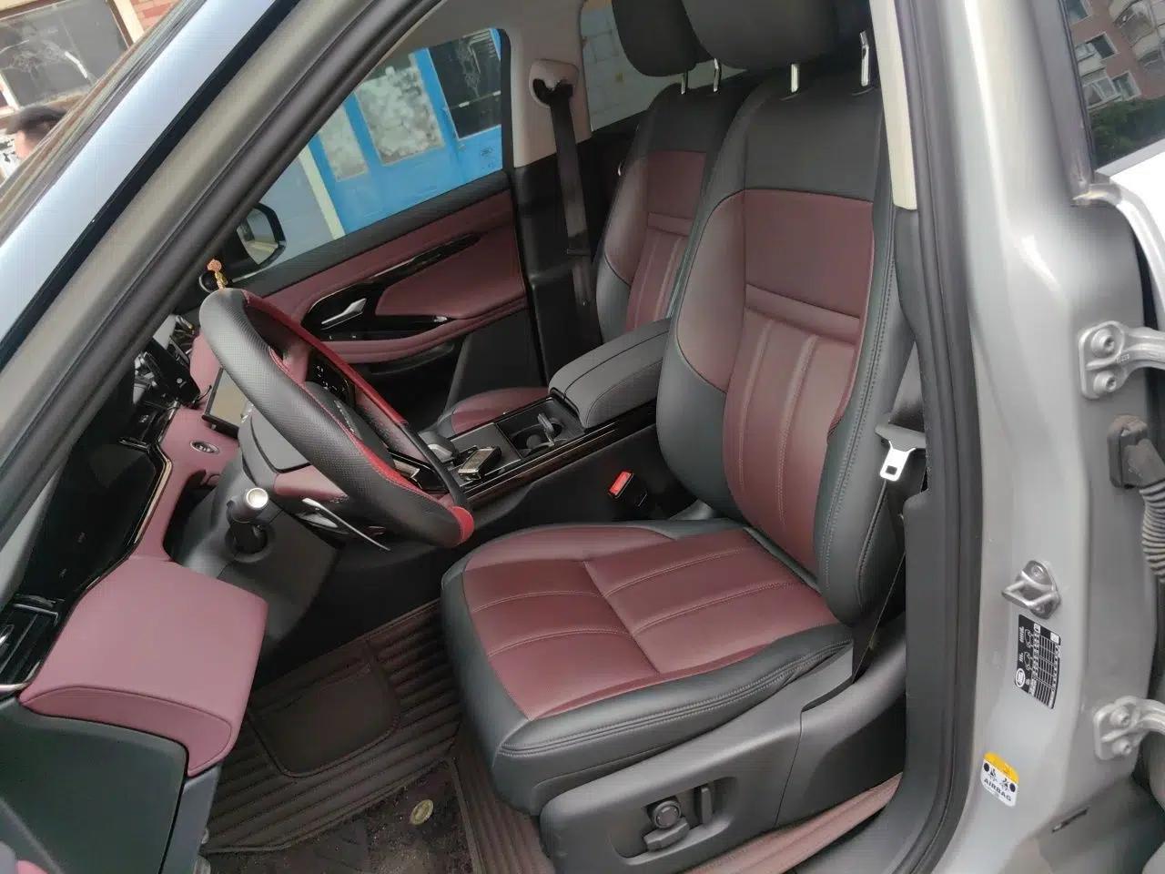 Land Rover Range Evoque 2024 Aurora L 249 PS Prestige Light-Chasing Edition — миниатюра 15