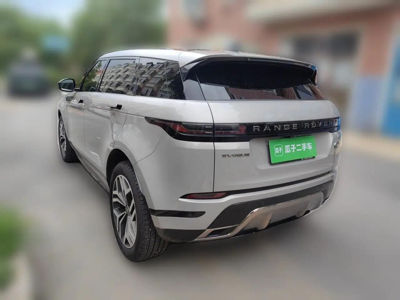 Land Rover Range Evoque 2024 Aurora L 249 PS Prestige Light-Chasing Edition — миниатюра 4