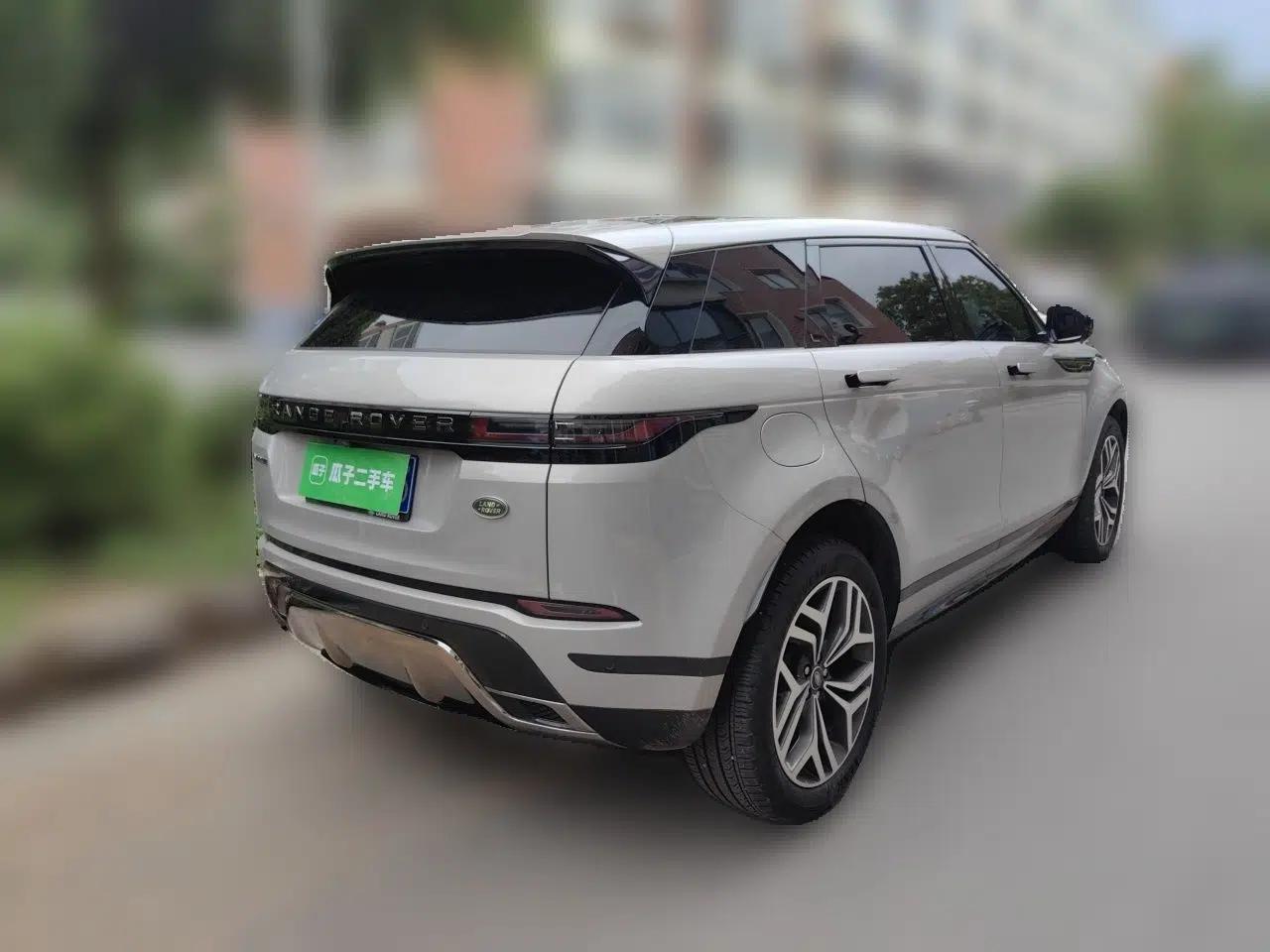 Land Rover Range Evoque 2024 Aurora L 249 PS Prestige Light-Chasing Edition — миниатюра 6