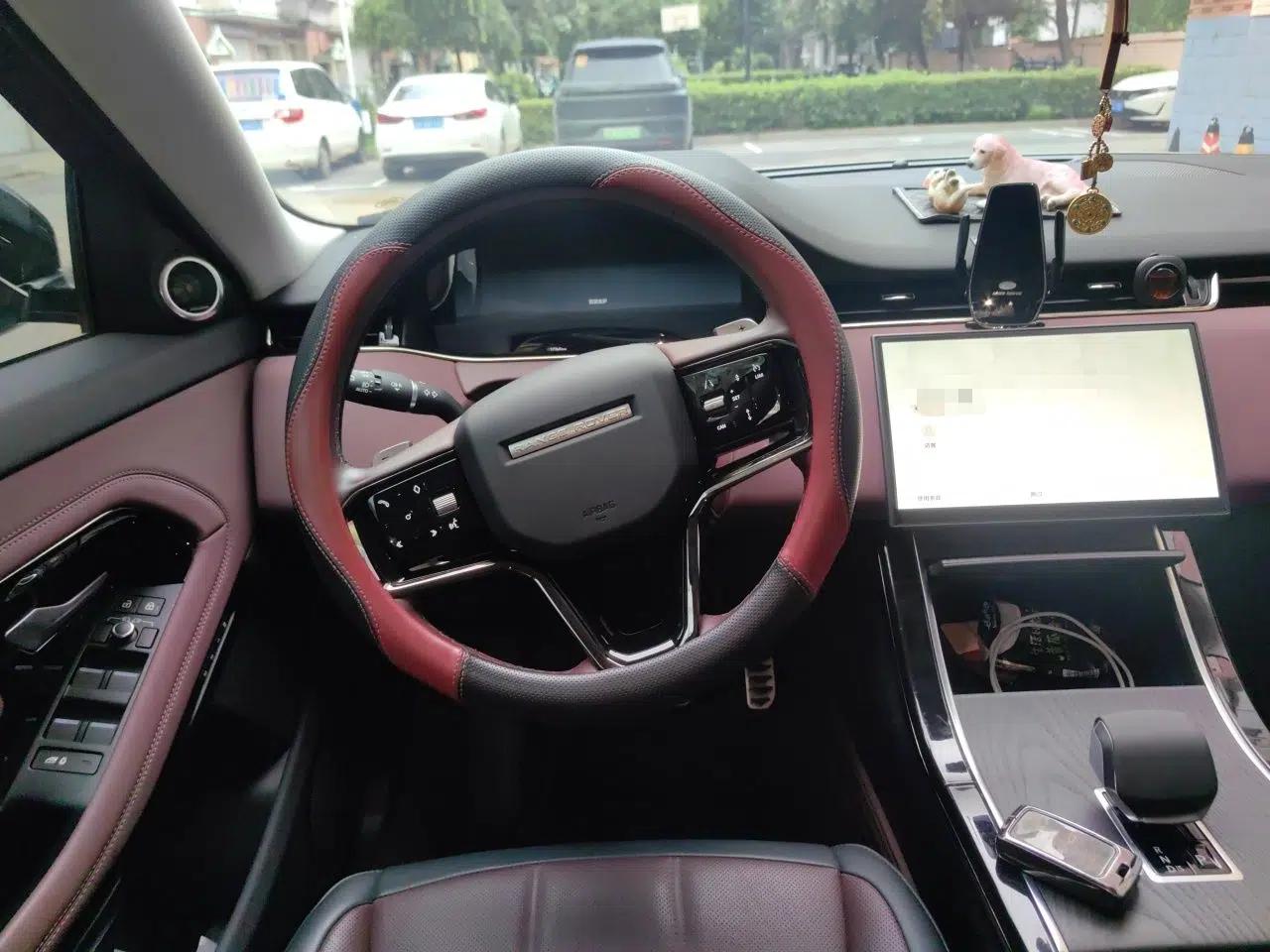 Land Rover Range Evoque 2024 Aurora L 249 PS Prestige Light-Chasing Edition — миниатюра 10