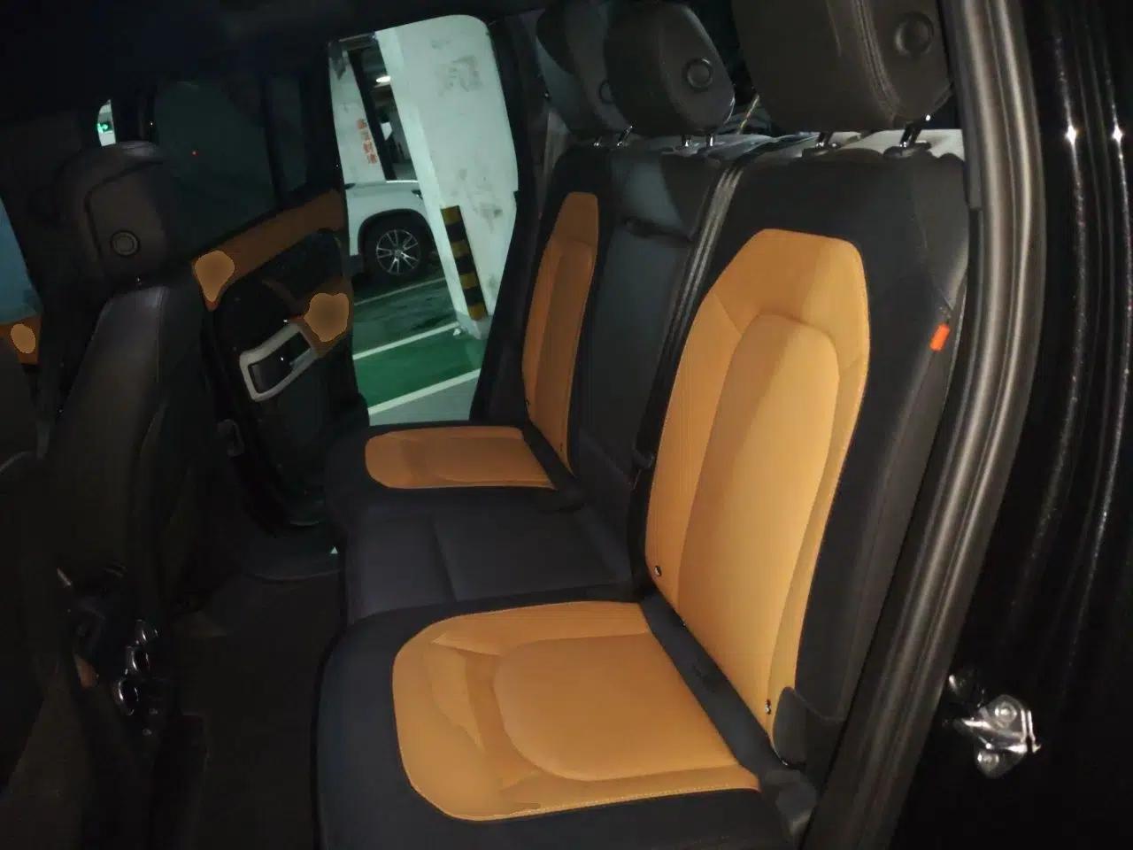 Land Rover Defender 2024 110 3.0T P400 X-DYNAMIC HSE — миниатюра 17
