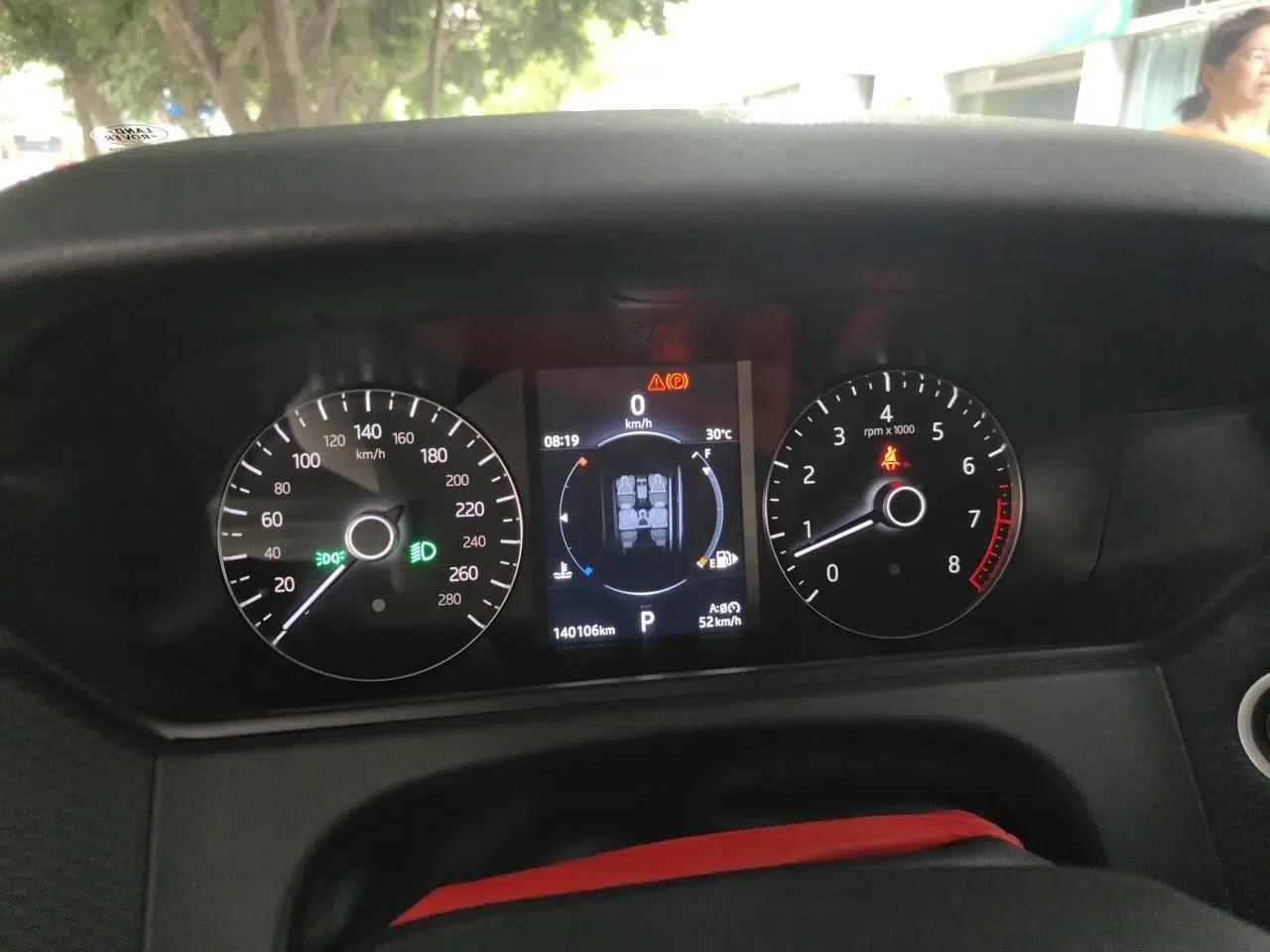 Land Rover Range Velar 2017 P380 S — миниатюра 11