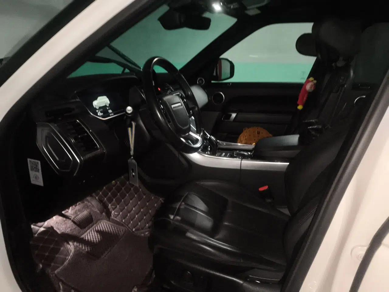 Land Rover Range SportNew Energy 2018 P400e — миниатюра 15