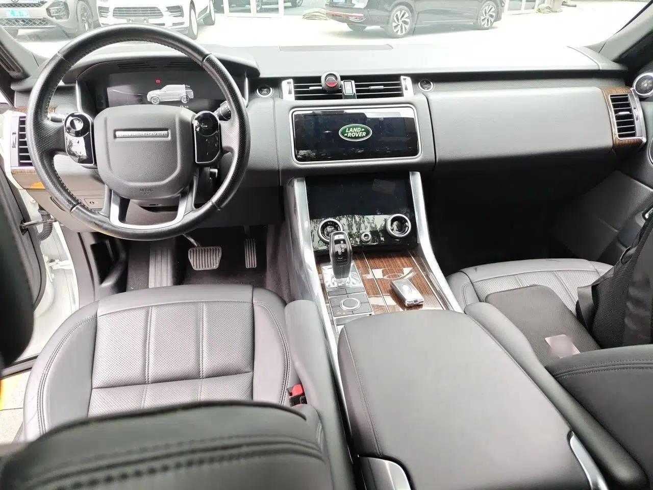 Land Rover Range SportNew Energy 2019 P400e HSE — миниатюра 9