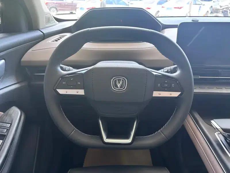 Changan CS55 PLUS 2022 Second Generation 1.5T DCT Premium Edition — миниатюра 12