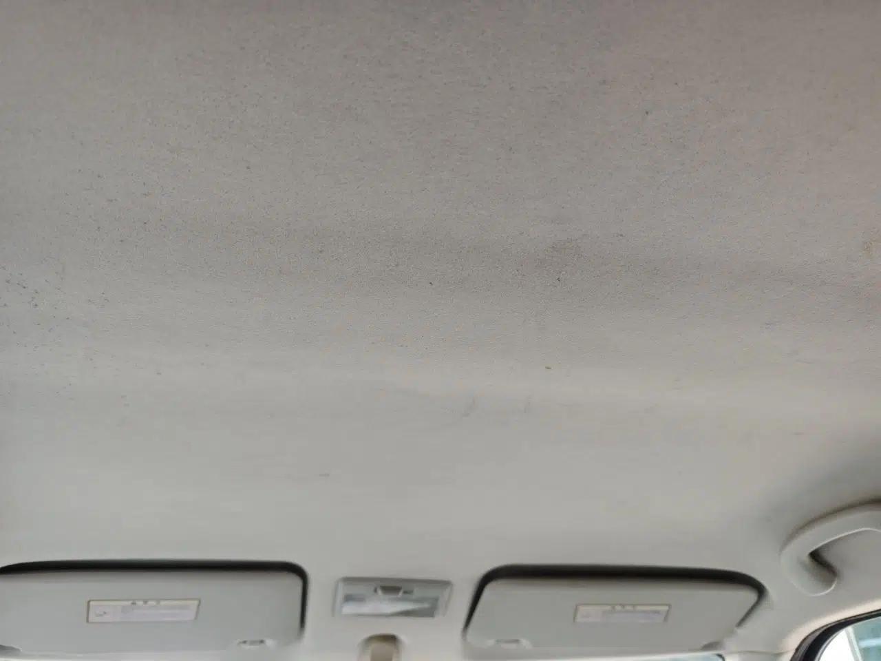 Suzuki Swift 2013 1.5L Manual Standard Edition — миниатюра 18