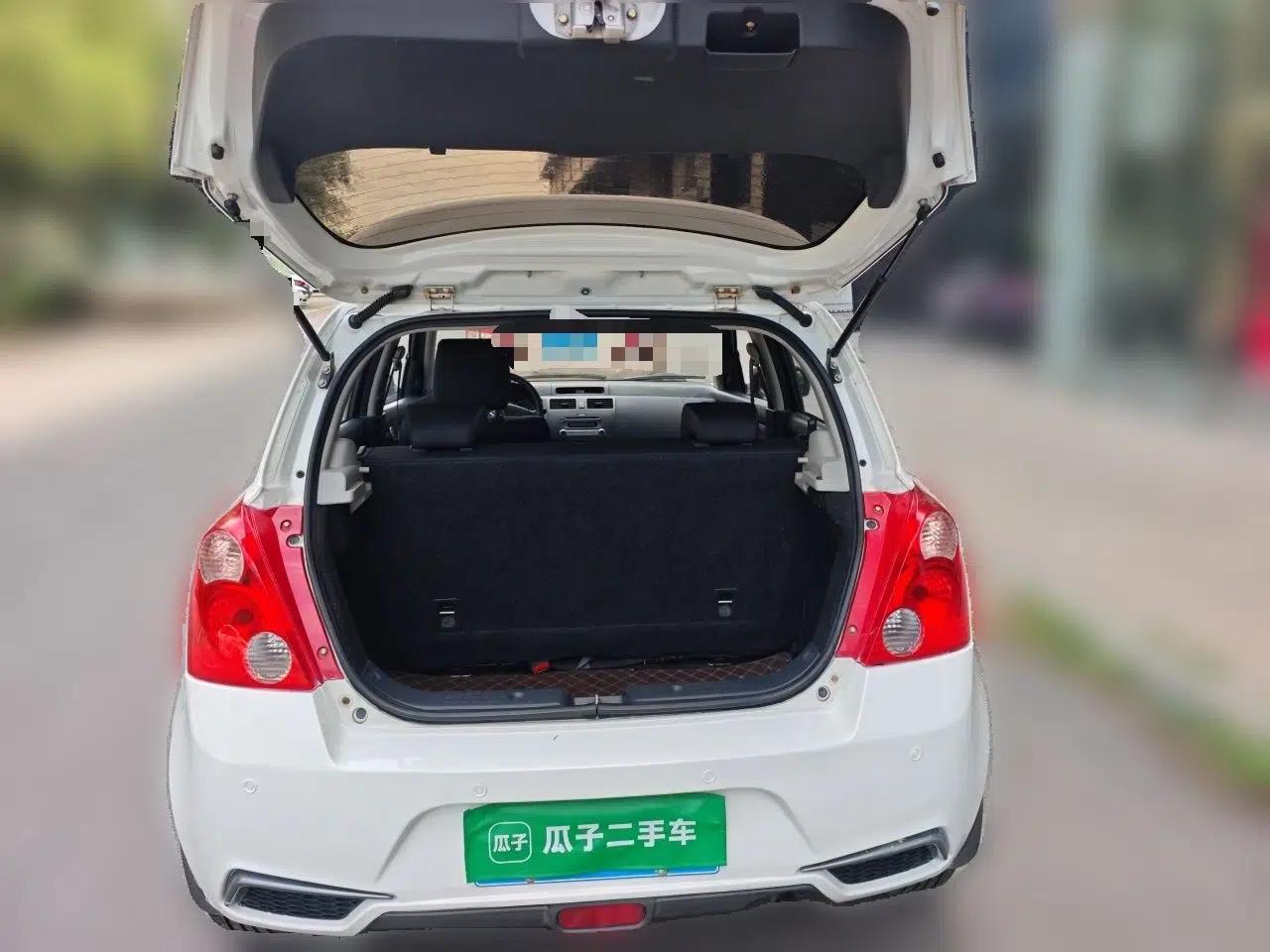 Suzuki Swift 2013 1.5L Manual Standard Edition — миниатюра 19