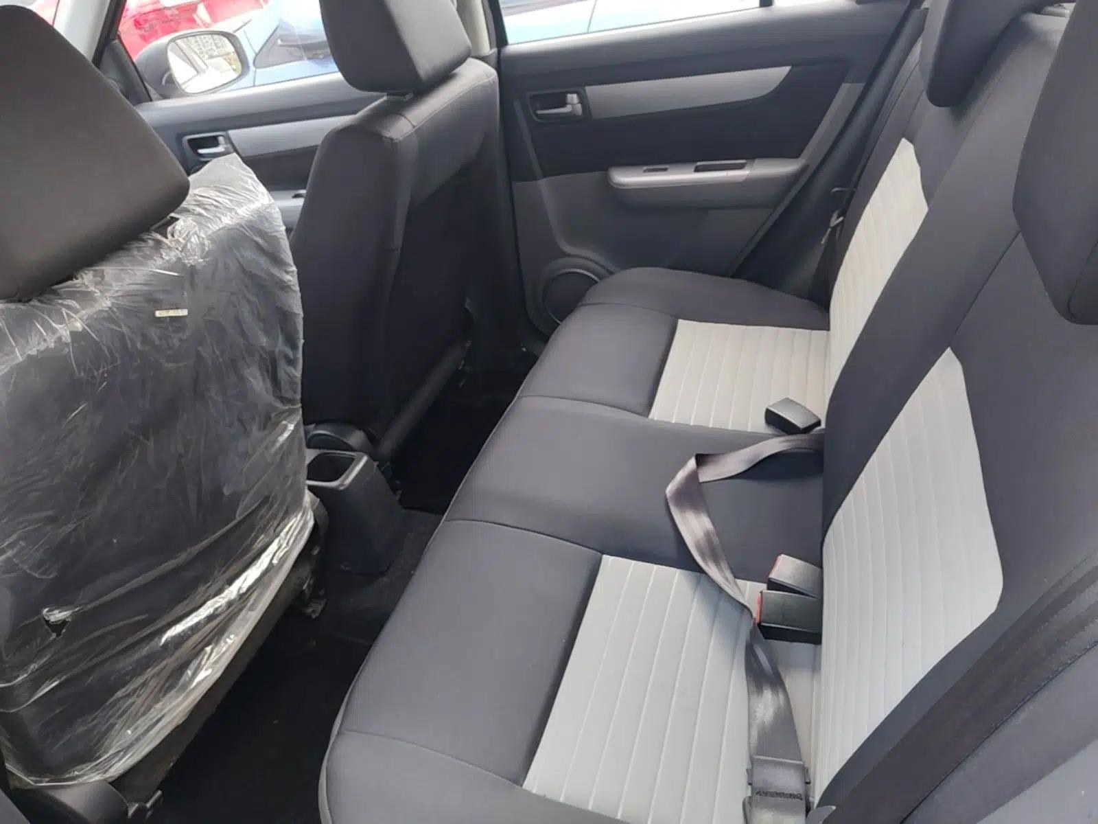 Suzuki Swift 2013 1.5L Manual Standard Edition — миниатюра 20