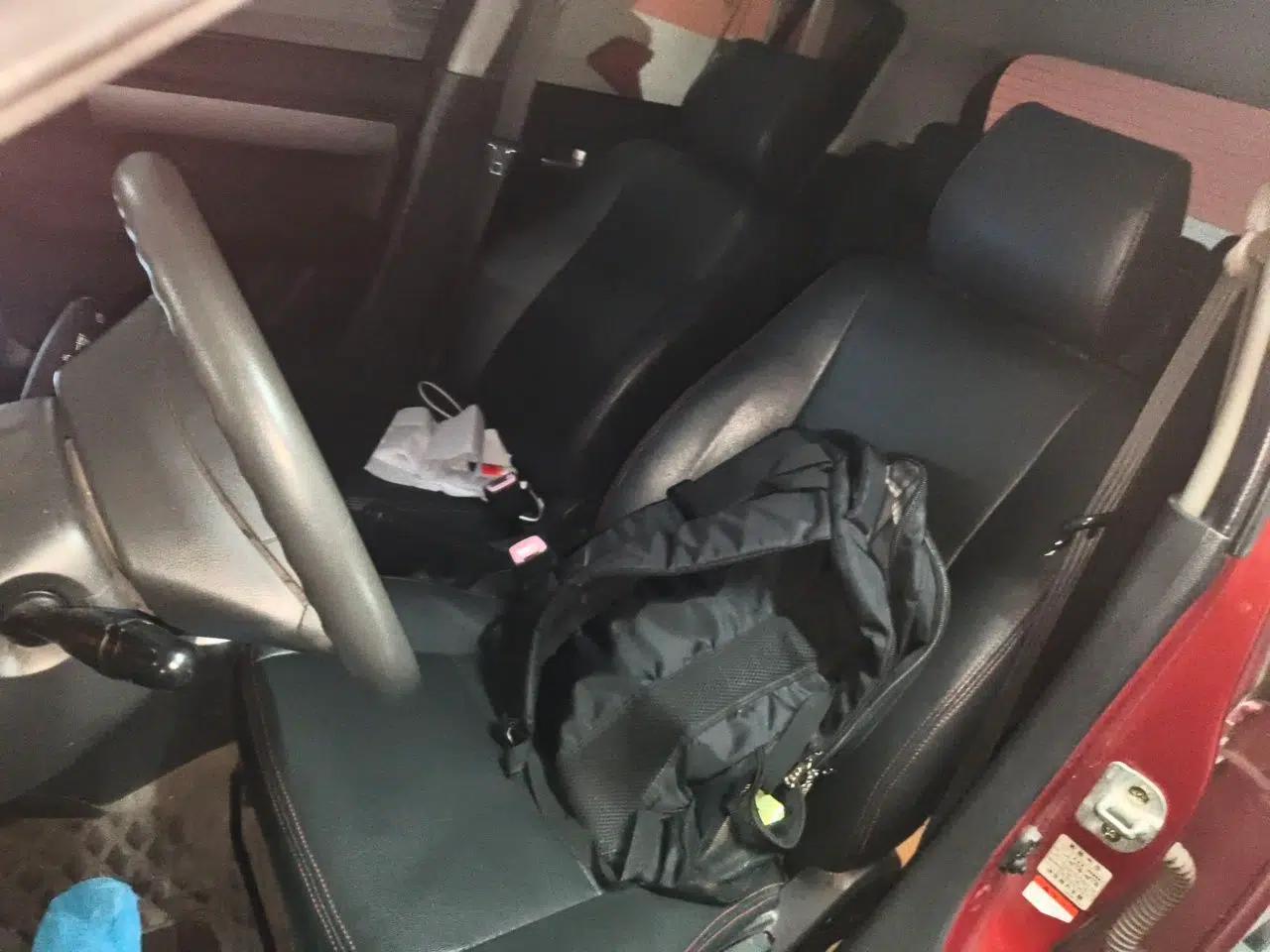 Suzuki Swift 2013 1.3L Manual Value Edition — миниатюра 15