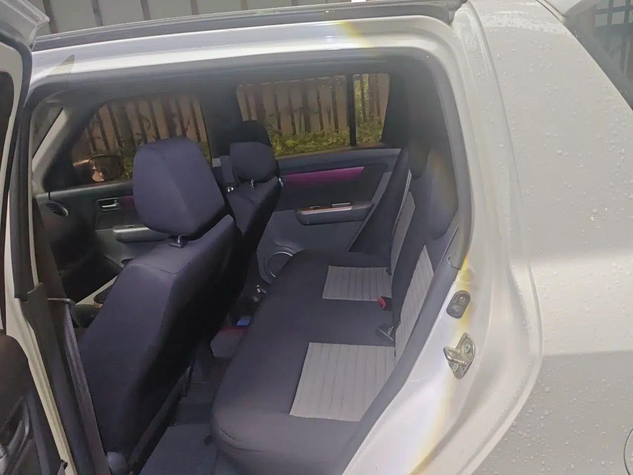 Suzuki Swift 2014 1.3L Manual Standard Edition — миниатюра 17