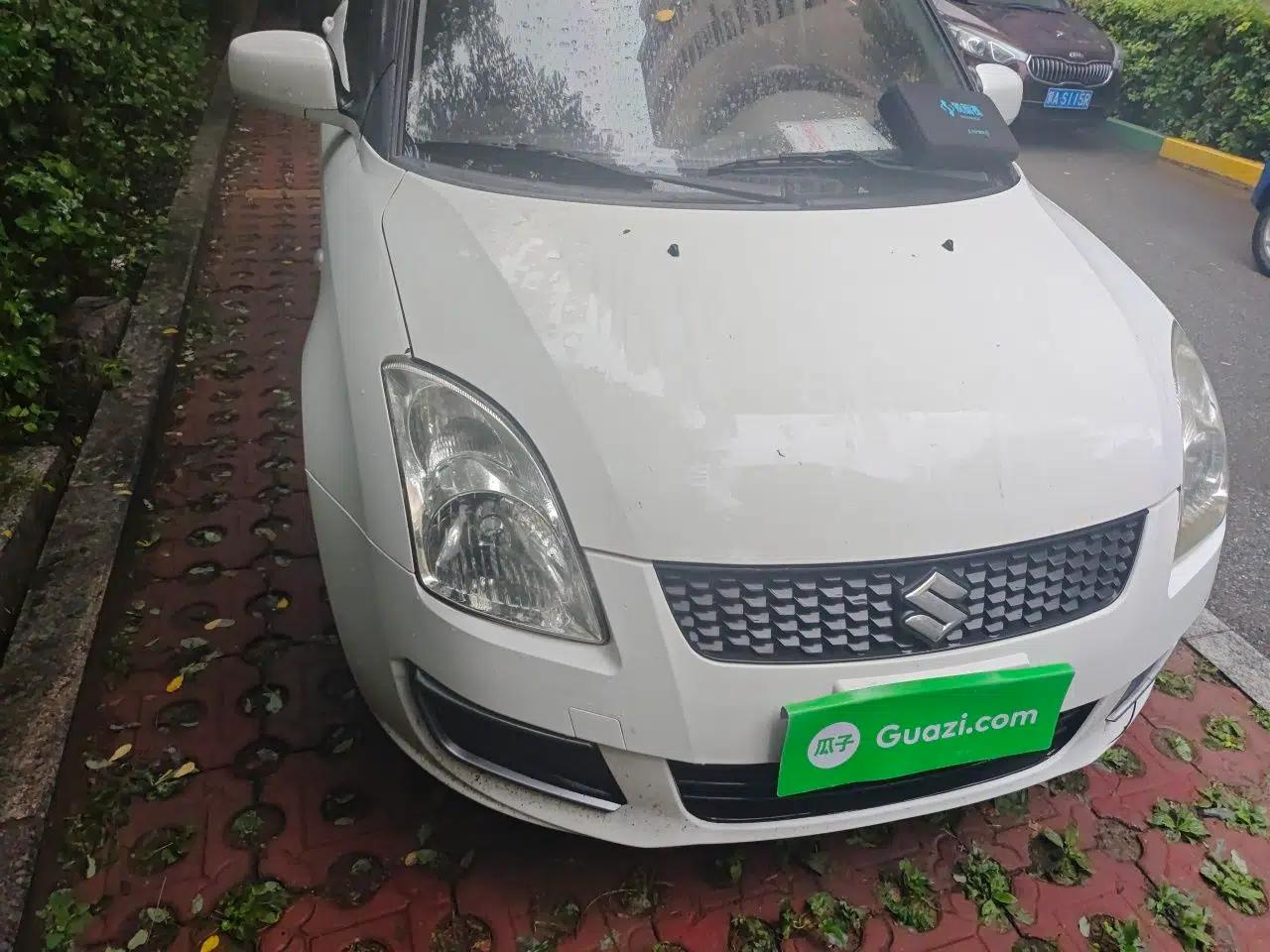 Suzuki Swift 2014 1.3L Manual Standard Edition — миниатюра 7