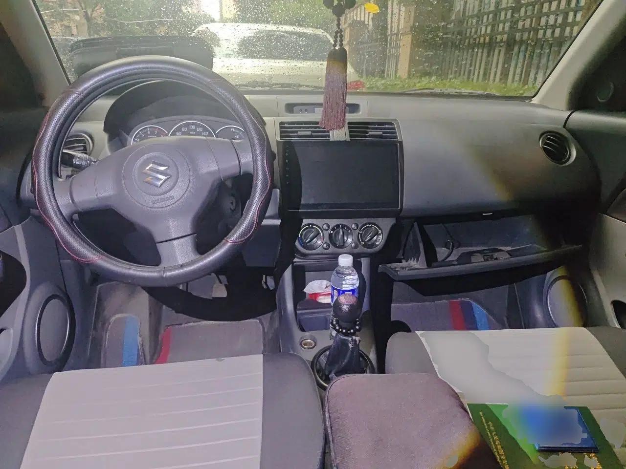 Suzuki Swift 2014 1.3L Manual Standard Edition — миниатюра 9