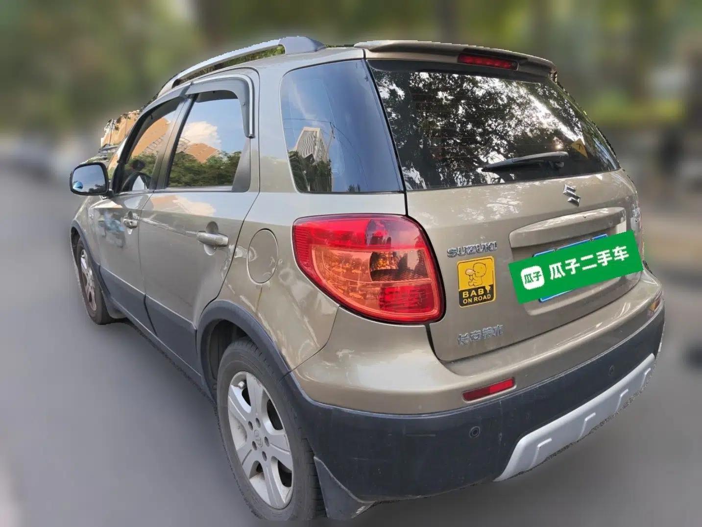 Suzuki SX4 2012 1.6L Automatic Ruiqi Model — миниатюра 4