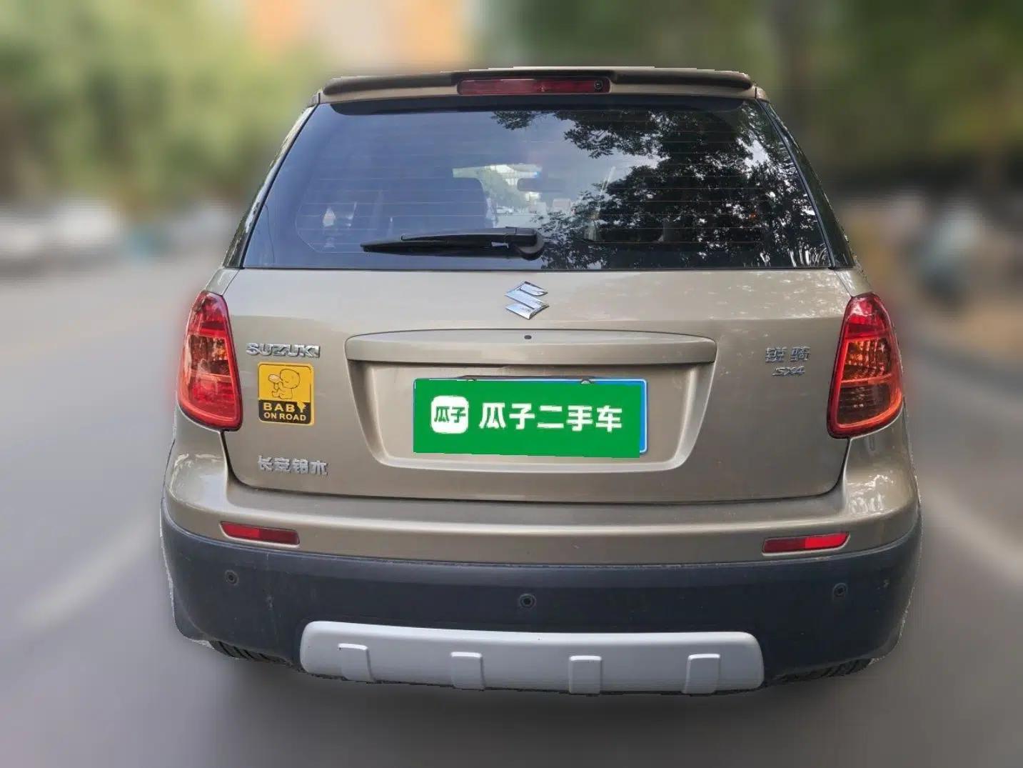 Suzuki SX4 2012 1.6L Automatic Ruiqi Model — миниатюра 5