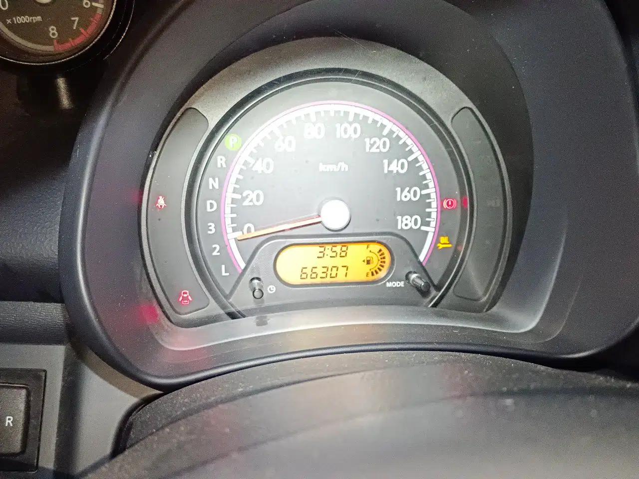 Suzuki Alto 2016 1.0L Automatic Deluxe Xuan Dong Edition — миниатюра 11