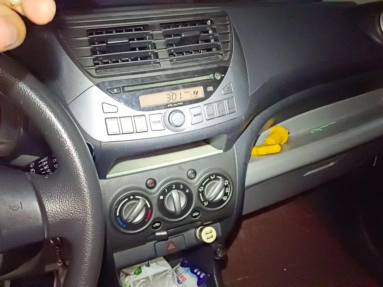 Suzuki Alto 2016 1.0L Automatic Deluxe Xuan Dong Edition — миниатюра 13