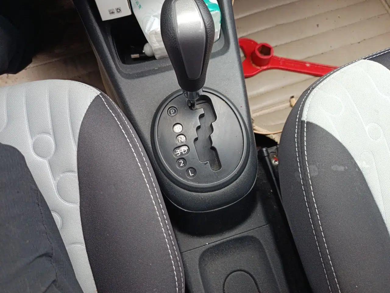 Suzuki Alto 2013 1.0L Automatic Luxury Model — миниатюра 14