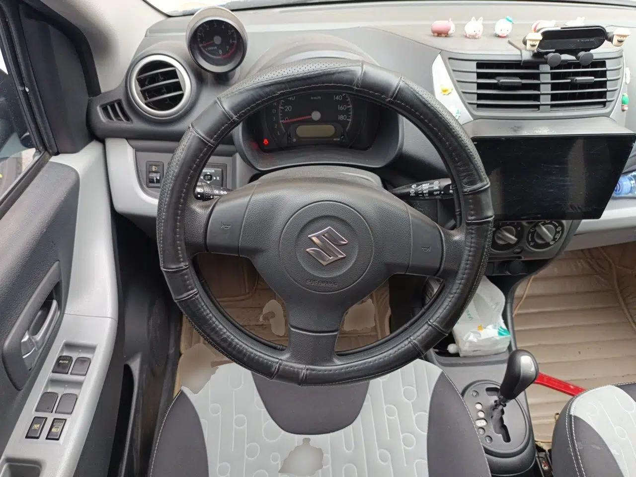 Suzuki Alto 2013 1.0L Automatic Luxury Model — миниатюра 10