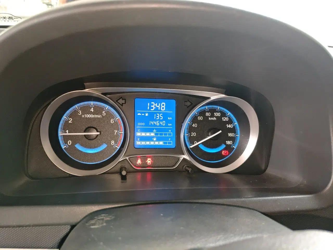 Suzuki Wagon R X5 2015 1.4L Flagship Model China V Standard — миниатюра 11