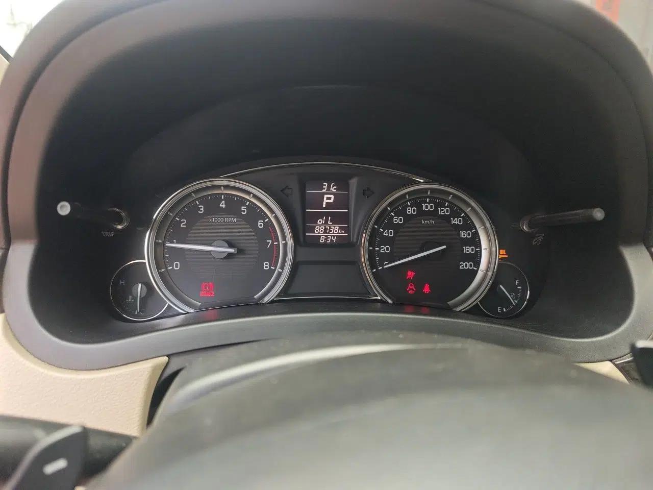 Suzuki Alivio 2015 1.6L Automatic Enjoyment Model — миниатюра 11
