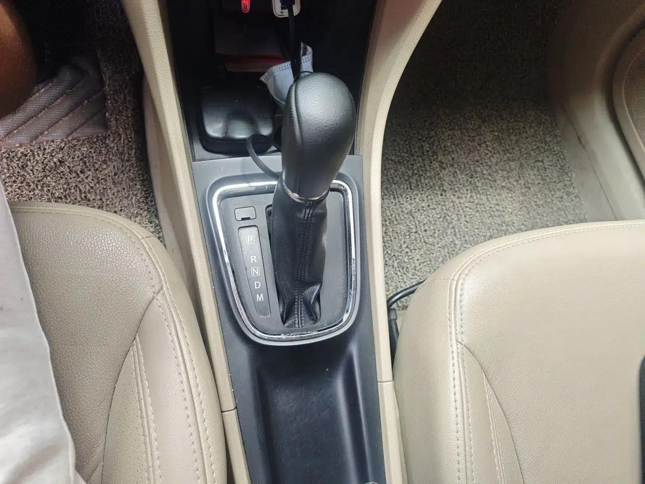 Suzuki Alivio 2015 1.6L Automatic Enjoyment Model — миниатюра 14
