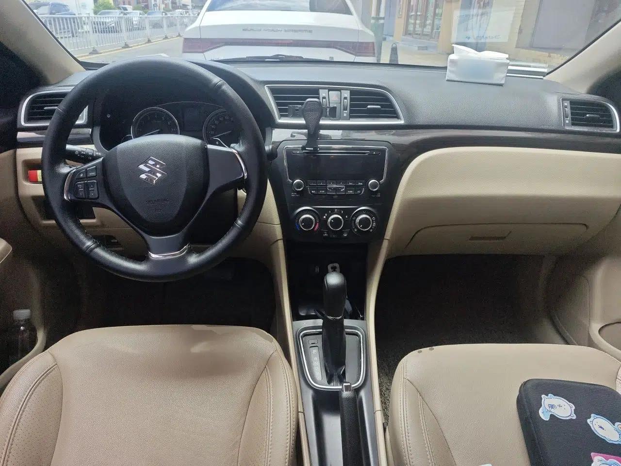 Suzuki Alivio 2015 1.6L Automatic Enjoyment Model — миниатюра 9