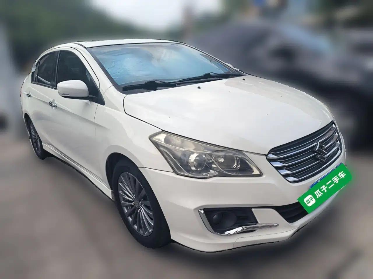 Suzuki Alivio 2015 1.6L Automatic Enjoyment Model — миниатюра 3