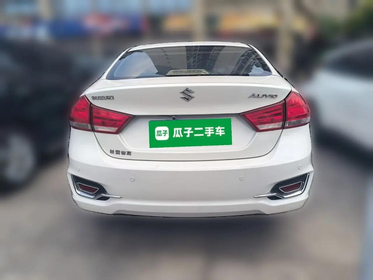 Suzuki Alivio 2015 1.6L Automatic Enjoyment Model — миниатюра 5