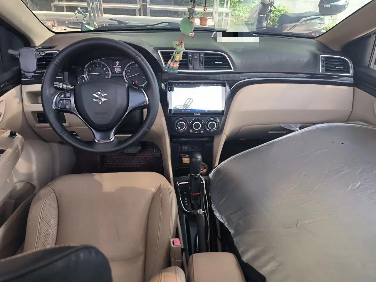Suzuki Alivio 2015 1.6L Automatic Enjoyment Model — миниатюра 9